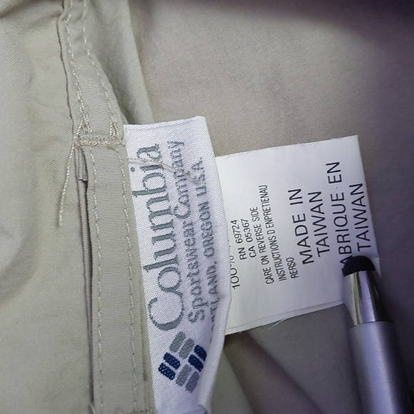 Woman's winter jacket - Picture 9 of 10